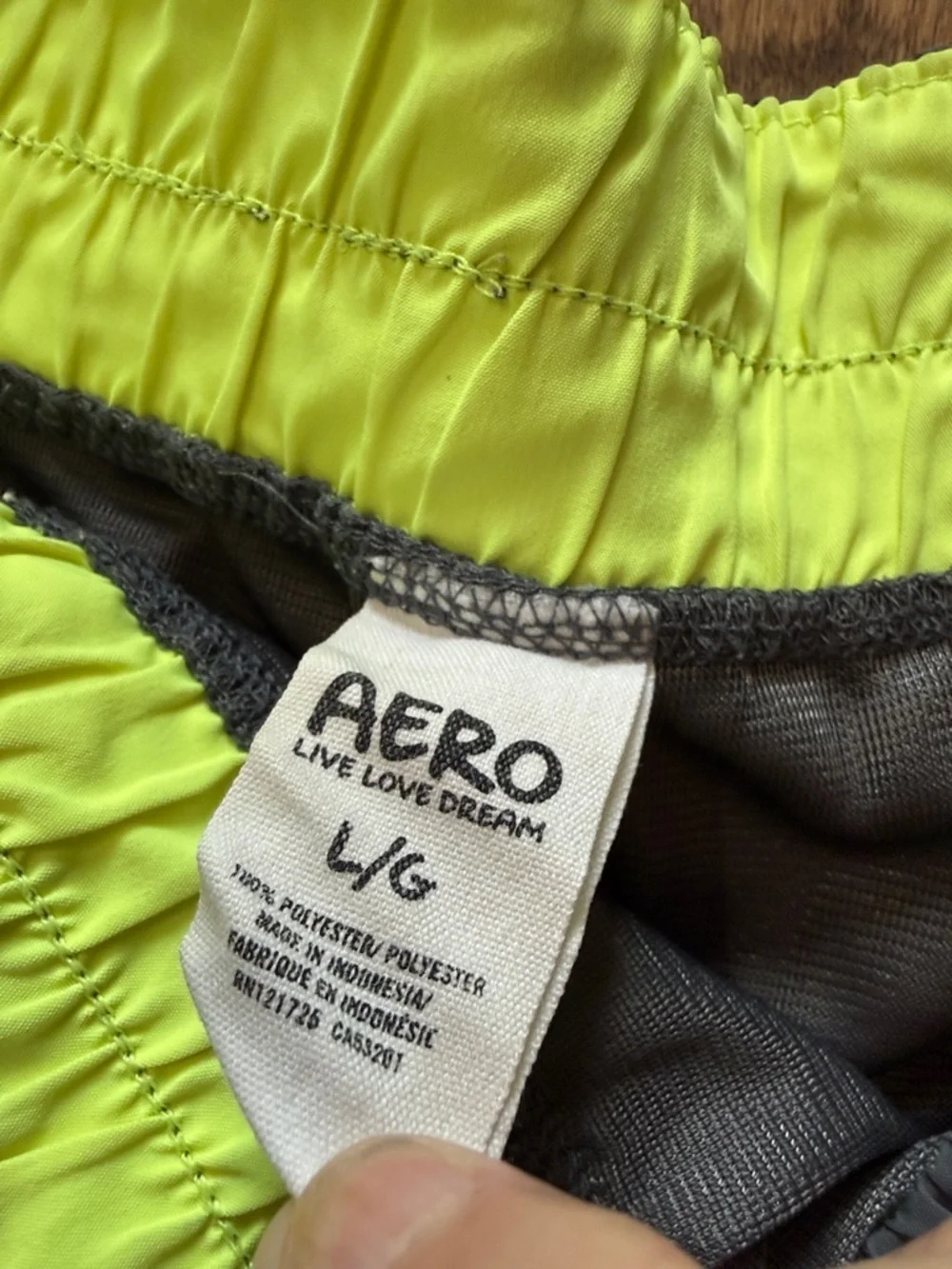 AERO Vintage Y2K 90s Athletic Running Shorts Grey & Yellow Size Large